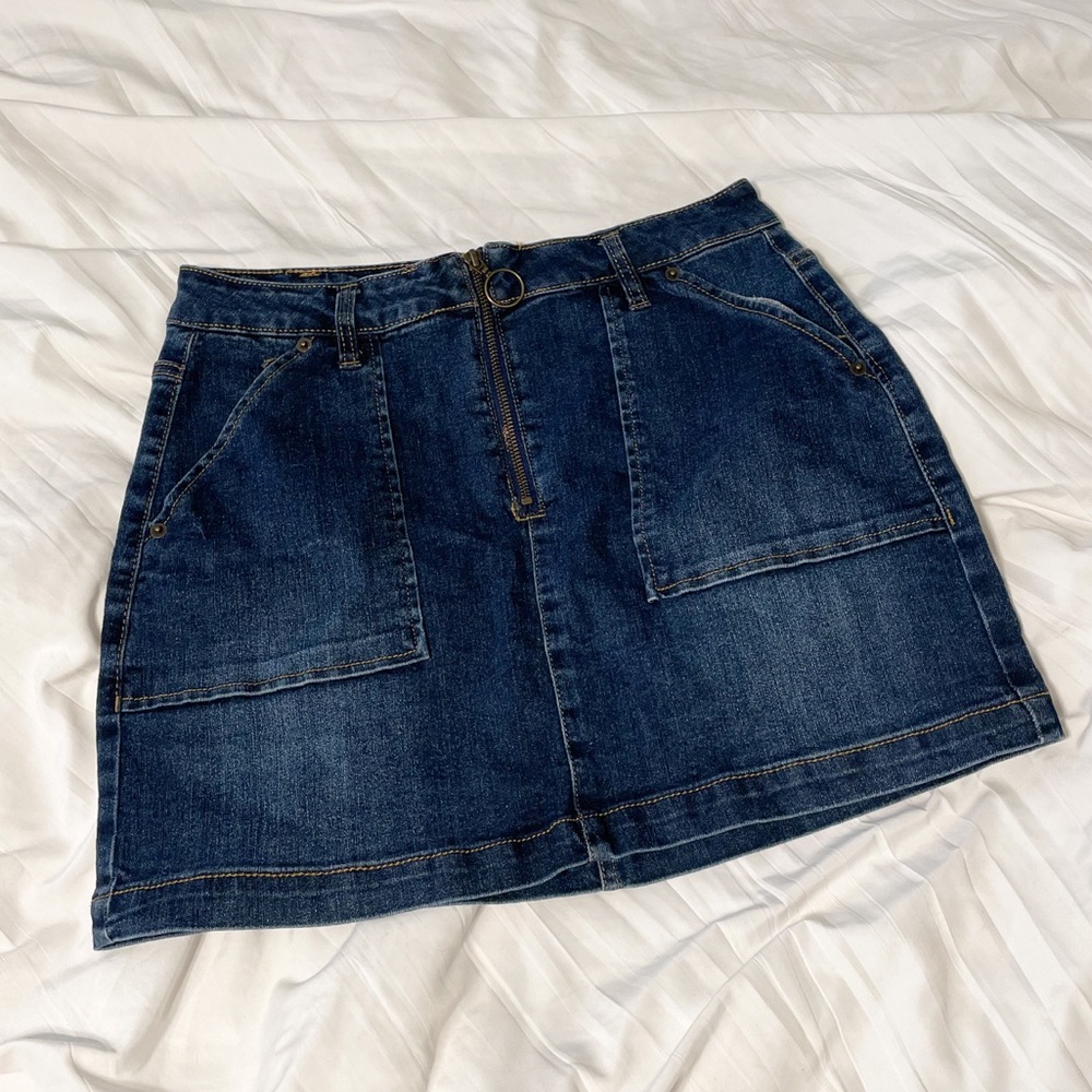 Denim skirt
